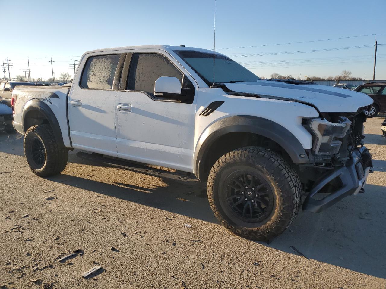 2017 Ford F-150 VIN 1FTFW1RG5HFC89528 Copart auction photo, front end damage thumbnail 4