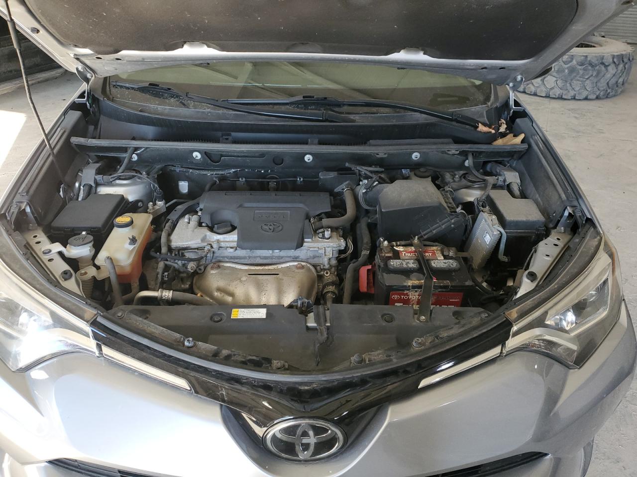 2017 Toyota RAV 4 VIN 2T3DFREV5HW683541 Copart auction photo, all over / minor dent/scratches damage thumbnail 12