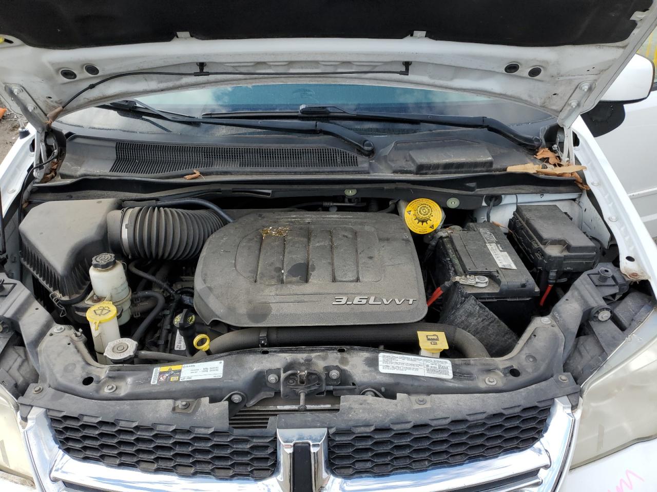 2014 Dodge Caravan VIN 2C4RDGBG5ER248109 Copart auction photo, front end / minor dent/scratches damage thumbnail 12