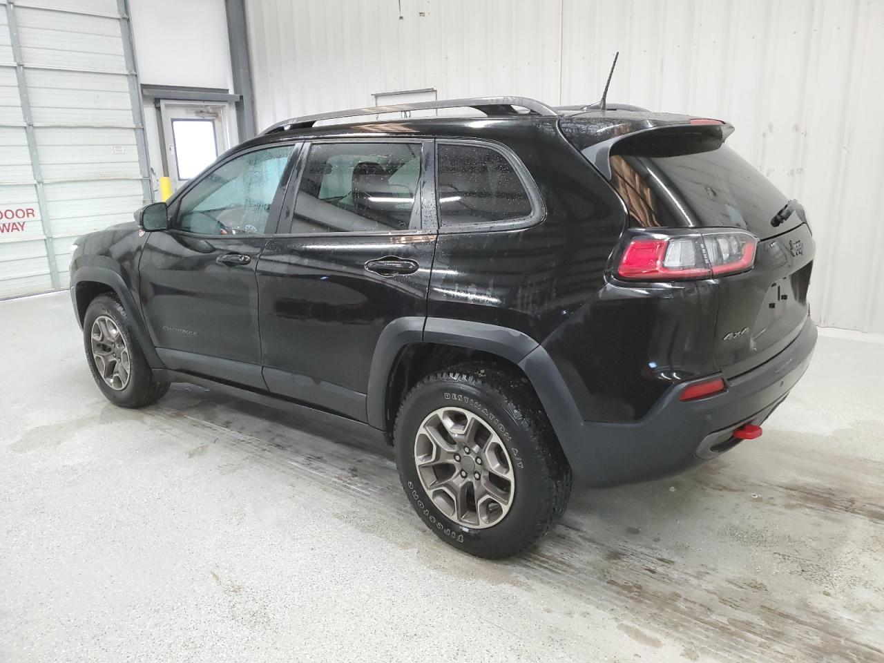 2020 Jeep Cherokee VIN 1C4PJMBX1LD612685 Copart auction photo, mechanical / undercarriage damage thumbnail 2