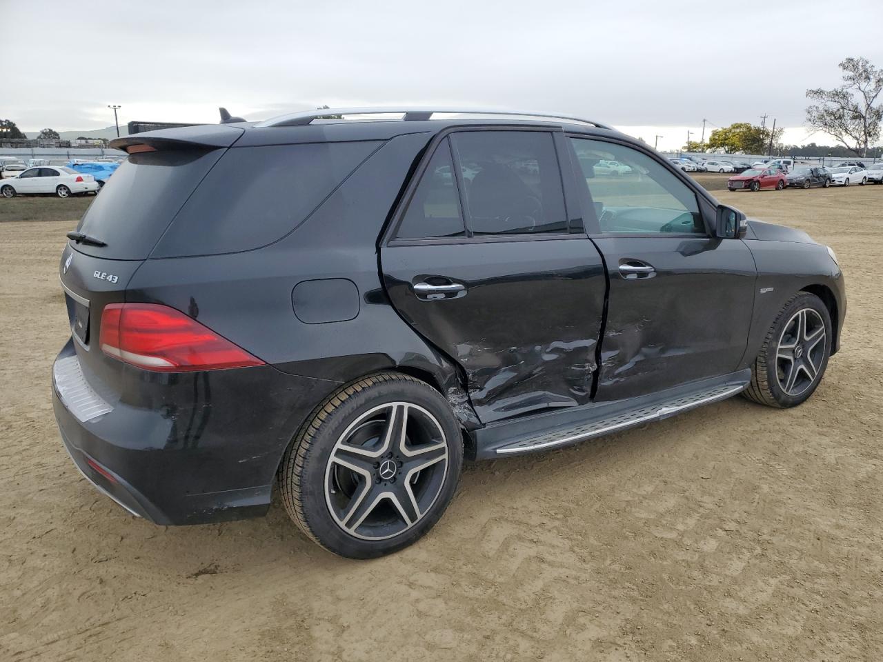 2017 Mercedes-Benz GLE VIN 4JGDA6EB2HA987696 Copart auction photo, side damage thumbnail 3