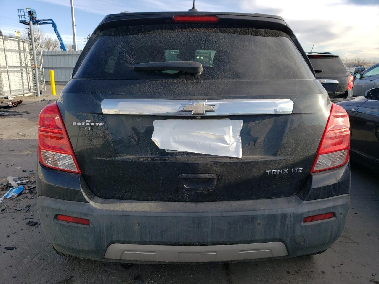 2015 Chevrolet Trax VIN 3GNCJNSB6FL236838 Copart auction photo, front end / side damage thumbnail 6