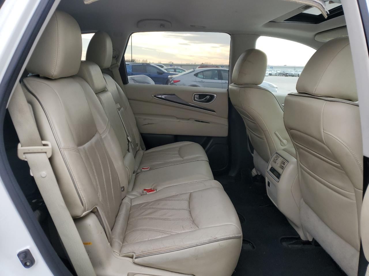 2016 Infiniti QX60 VIN 5N1AL0MN8GC505273 Copart auction photo, front end / hail damage thumbnail 11