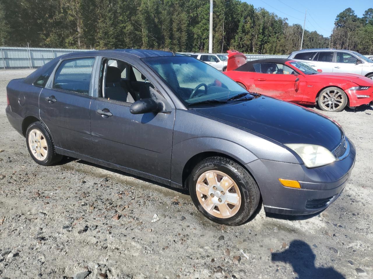 2007 Ford Focus VIN 1FAFP34N77W343799 Copart auction photo, top/roof damage thumbnail 4
