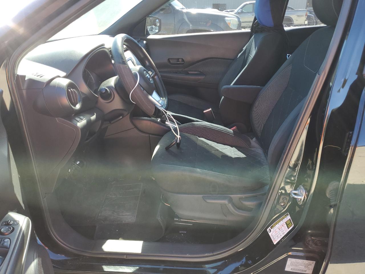 2018 Nissan Kicks VIN 3N1CP5CU3JL506577 Copart auction photo, front end / all over damage thumbnail 7