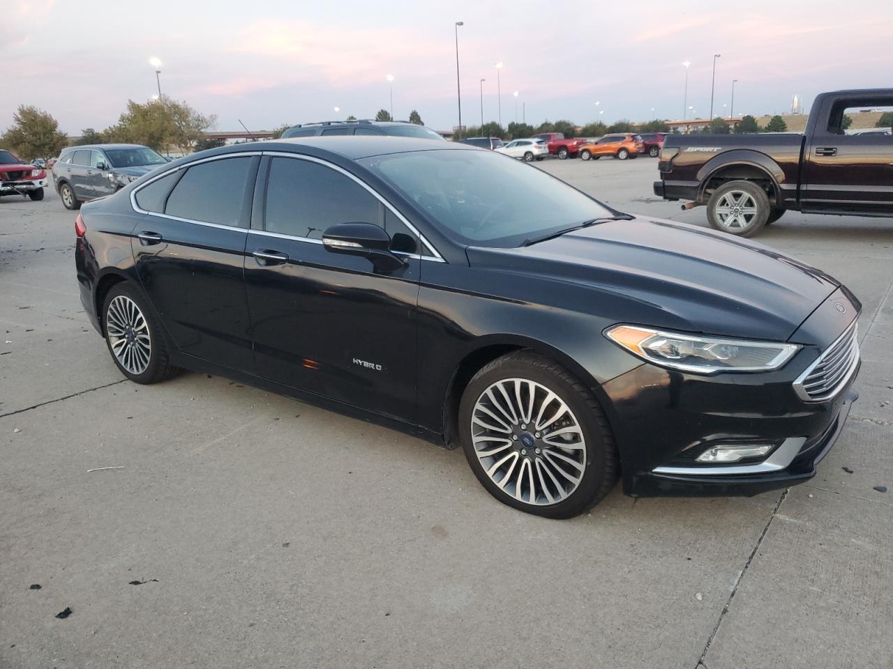 2018 Ford Fusion VIN 3FA6P0RU4JR147277 Copart auction photo, minor dent/scratches damage thumbnail 4