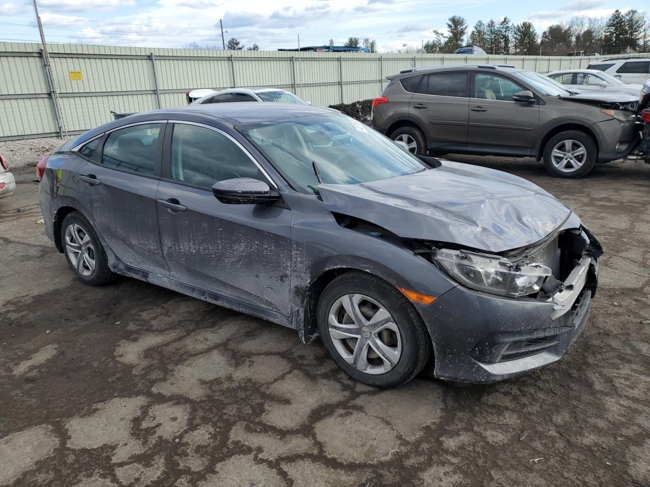 2017 Honda Civic VIN 2HGFC2F5XHH553201 Copart auction photo, front end / side damage thumbnail 4