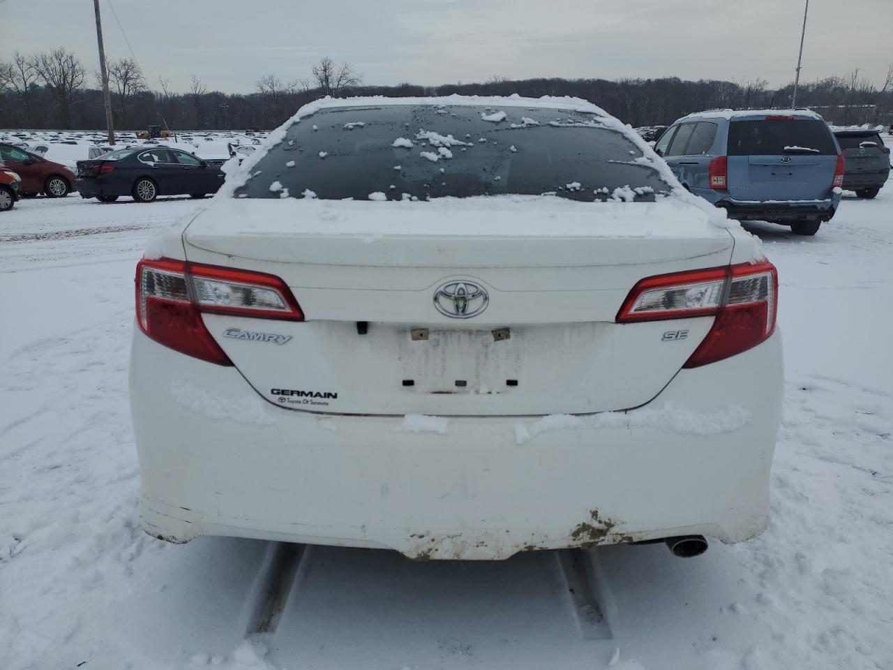 2014 Toyota Camry VIN 4T1BF1FK9EU318300 Copart auction photo, front end / minor dent/scratches damage thumbnail 6