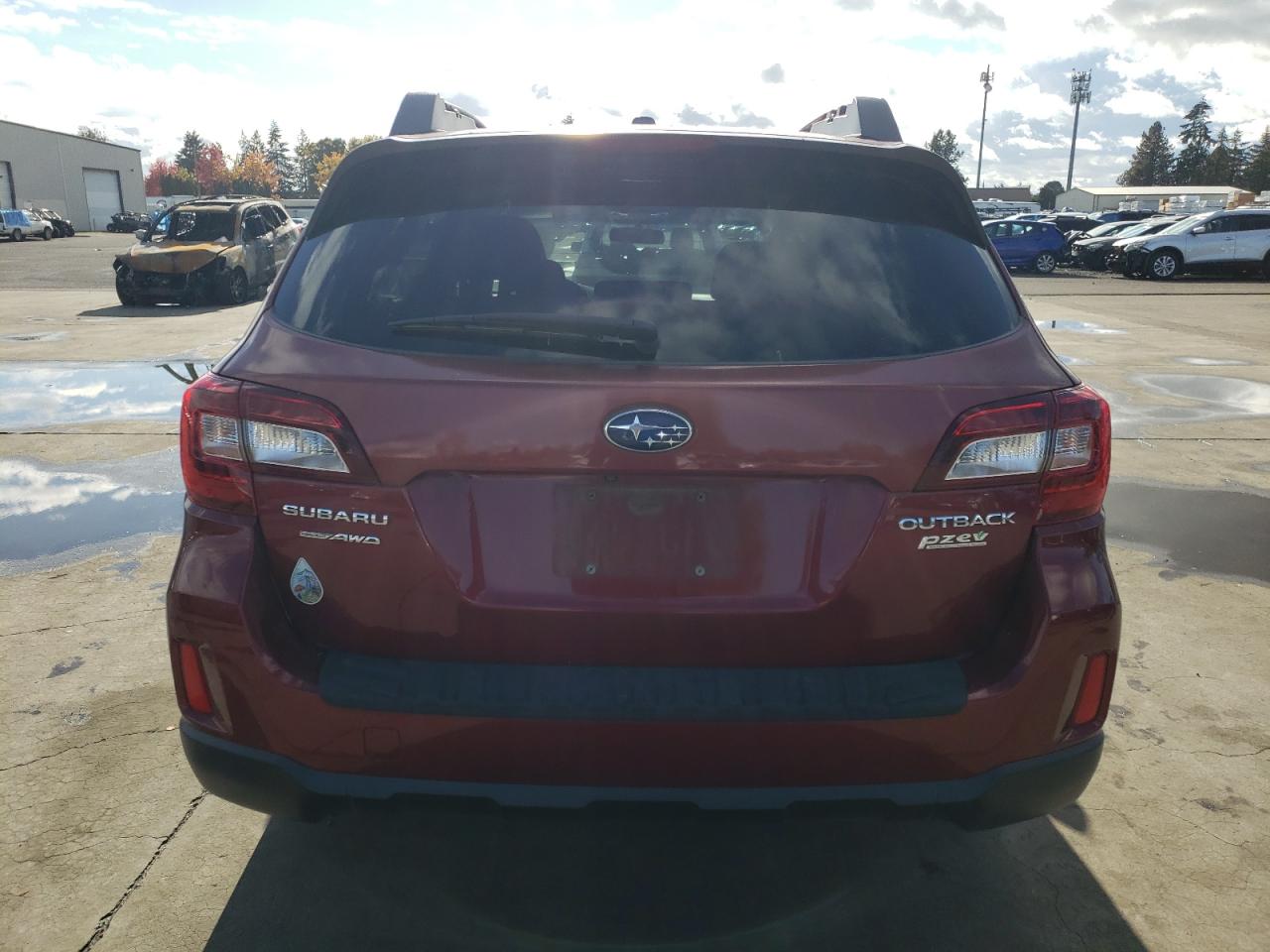 2015 Subaru Outback VIN 4S4BSACC9F3216883 Copart auction photo, side / front end damage thumbnail 6