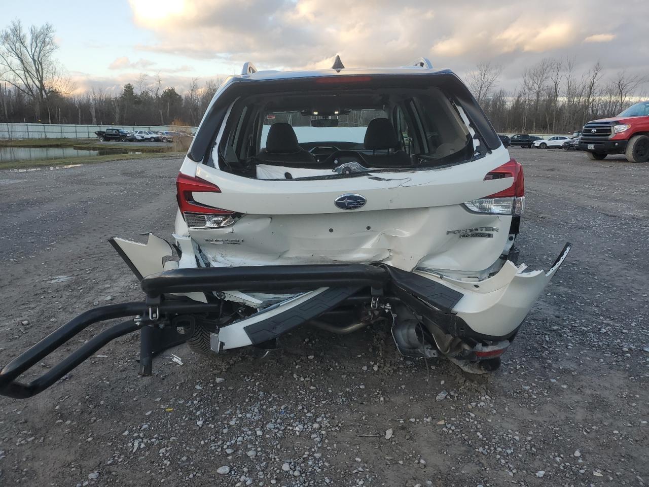 2024 Subaru Forester VIN JF2SKAMC3RH433731 Copart auction photo, rear end / front end damage thumbnail 6