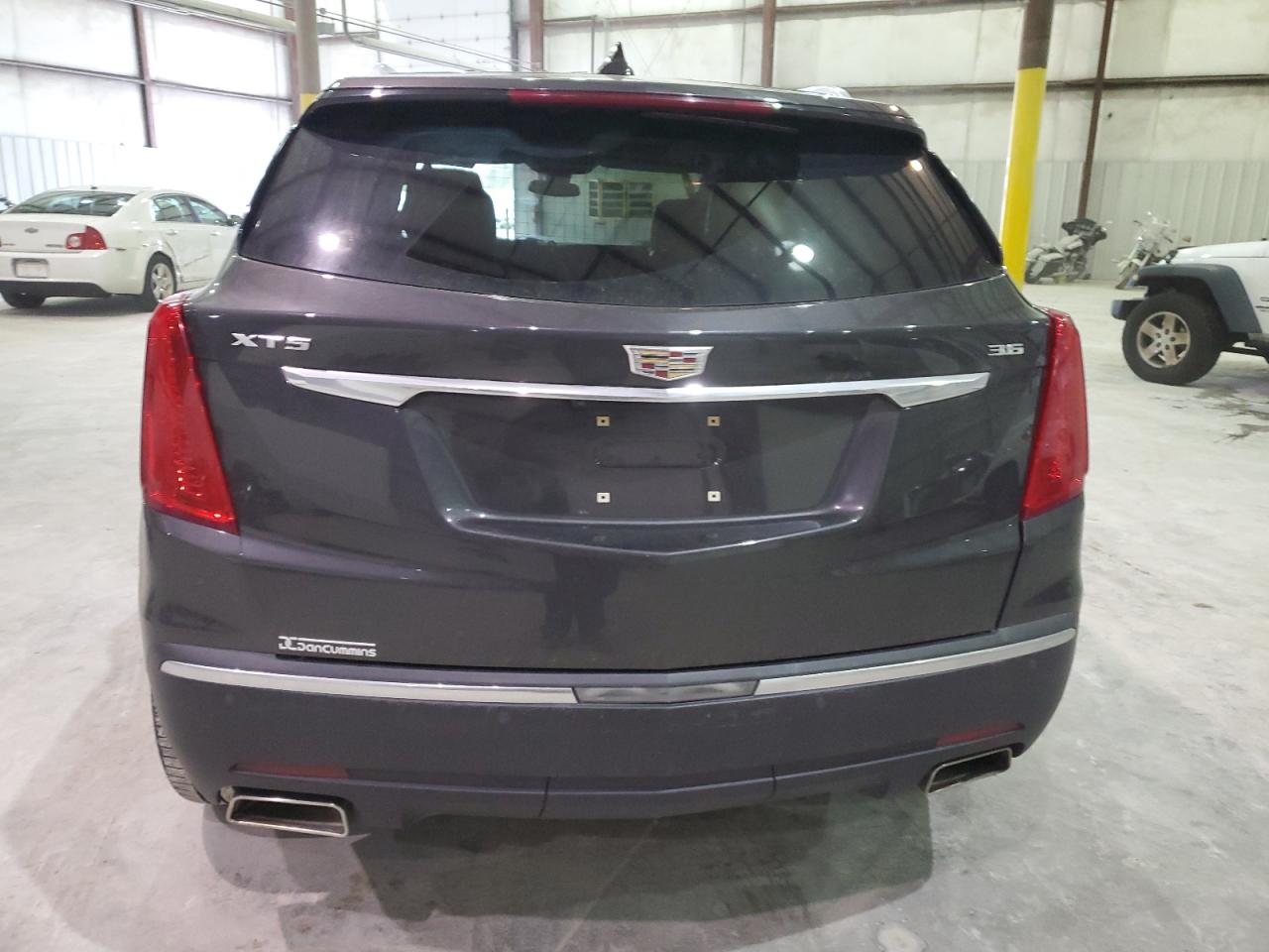 2017 Cadillac XT5 VIN 1GYKNCRS2HZ122246 Copart auction photo, side damage thumbnail 6