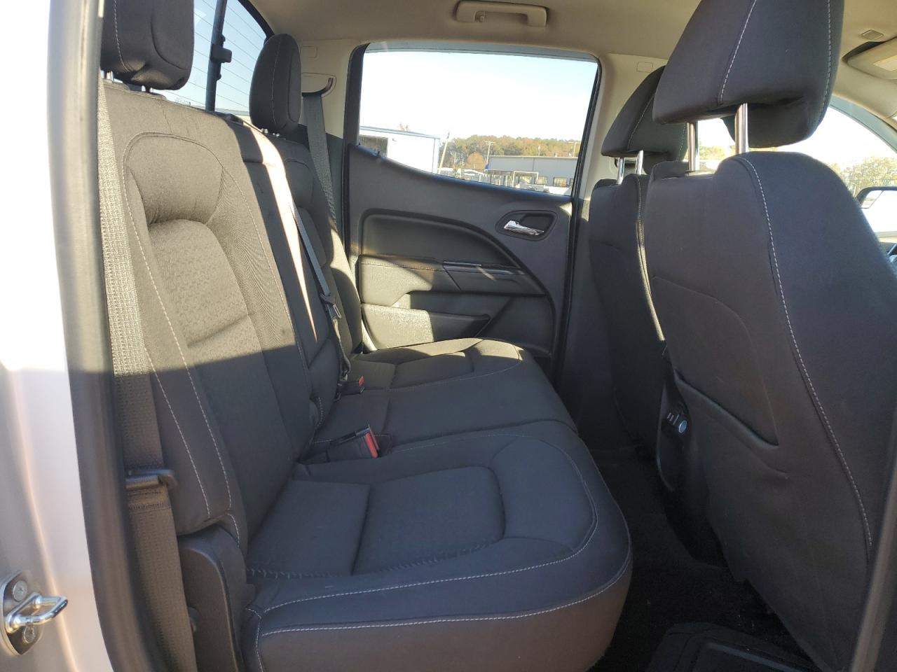 2016 GMC Canyon VIN 1GTG5CE36G1341184 Copart auction photo, rear end / minor dent/scratches damage thumbnail 10