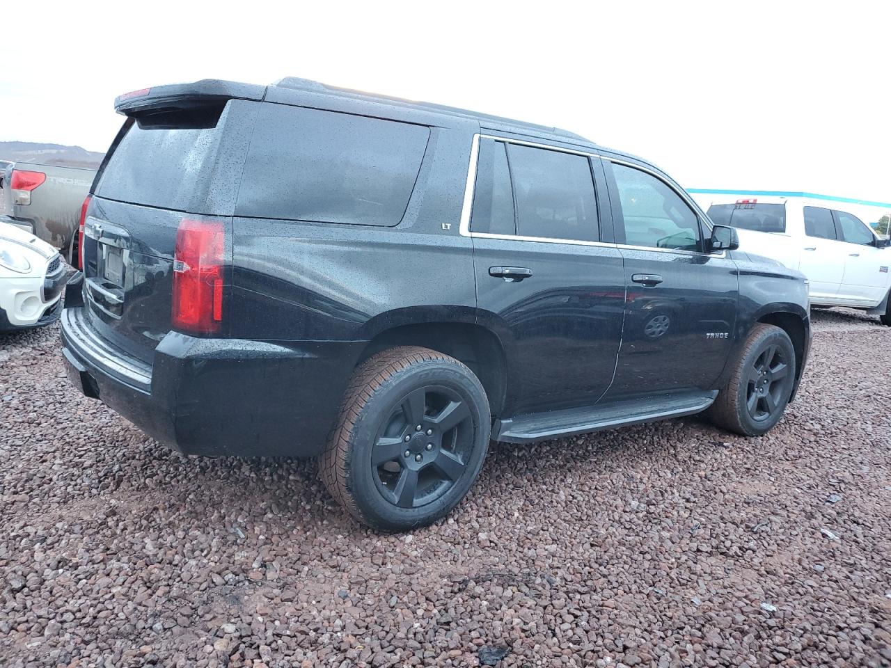 2016 Chevrolet Tahoe VIN 1GNSKBKC8GR169105 Copart auction photo, front end damage thumbnail 3