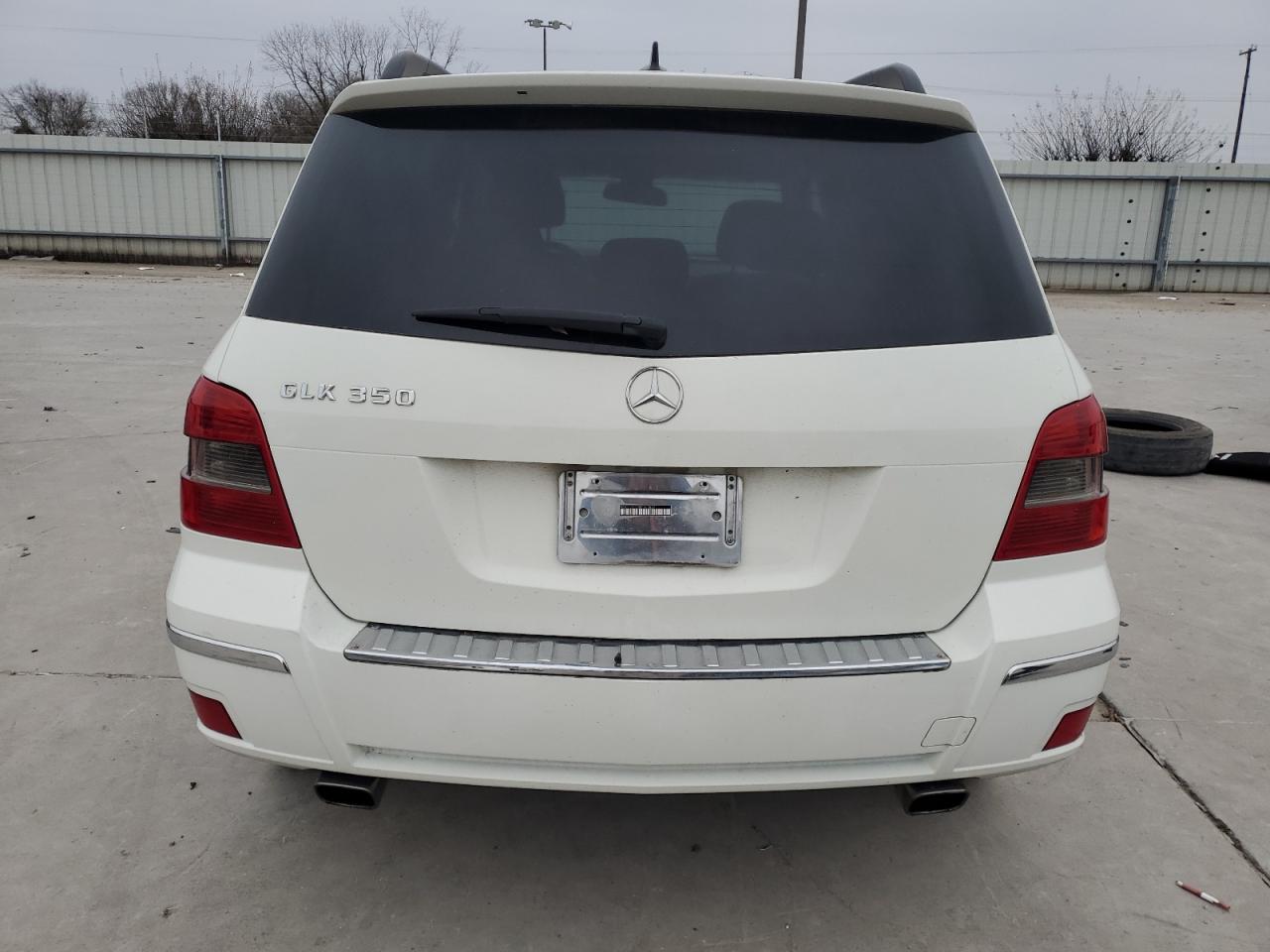 2011 Mercedes-Benz GLK-klasse VIN WDCGG5GB8BF663857 Copart auction photo, front end damage thumbnail 6