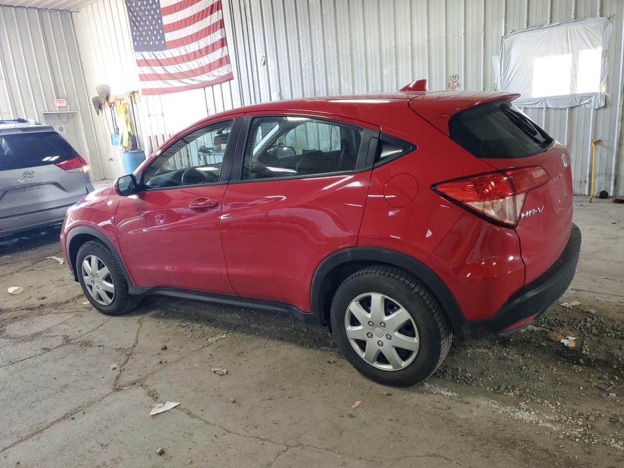 2018 Honda HR-V VIN 3CZRU6H33JG703631 Copart auction photo, side damage thumbnail 2