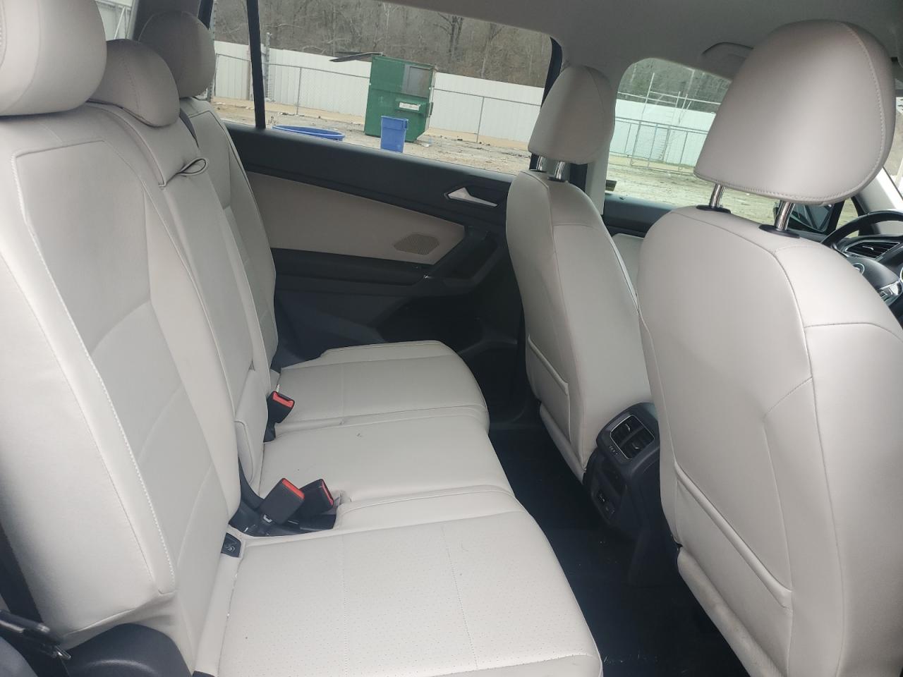 2018 Volkswagen Tiguan VIN 3VV3B7AX5JM013676 Copart auction photo, front end / side damage thumbnail 11