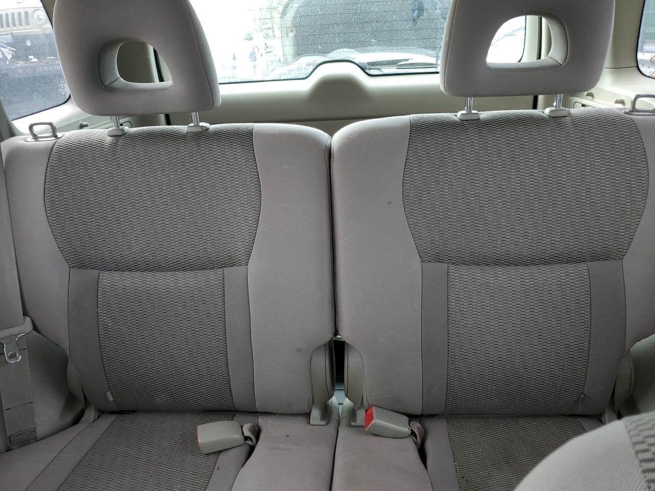 2004 Toyota RAV 4 VIN JTEHD20V040033659 Copart auction photo, front end / hail damage thumbnail 10