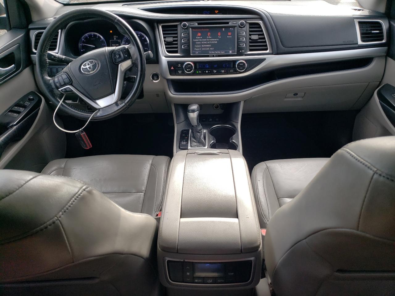 2014 Toyota Highlander VIN 5TDJKRFH4ES053496 Copart auction photo, side / minor dent/scratches damage thumbnail 8