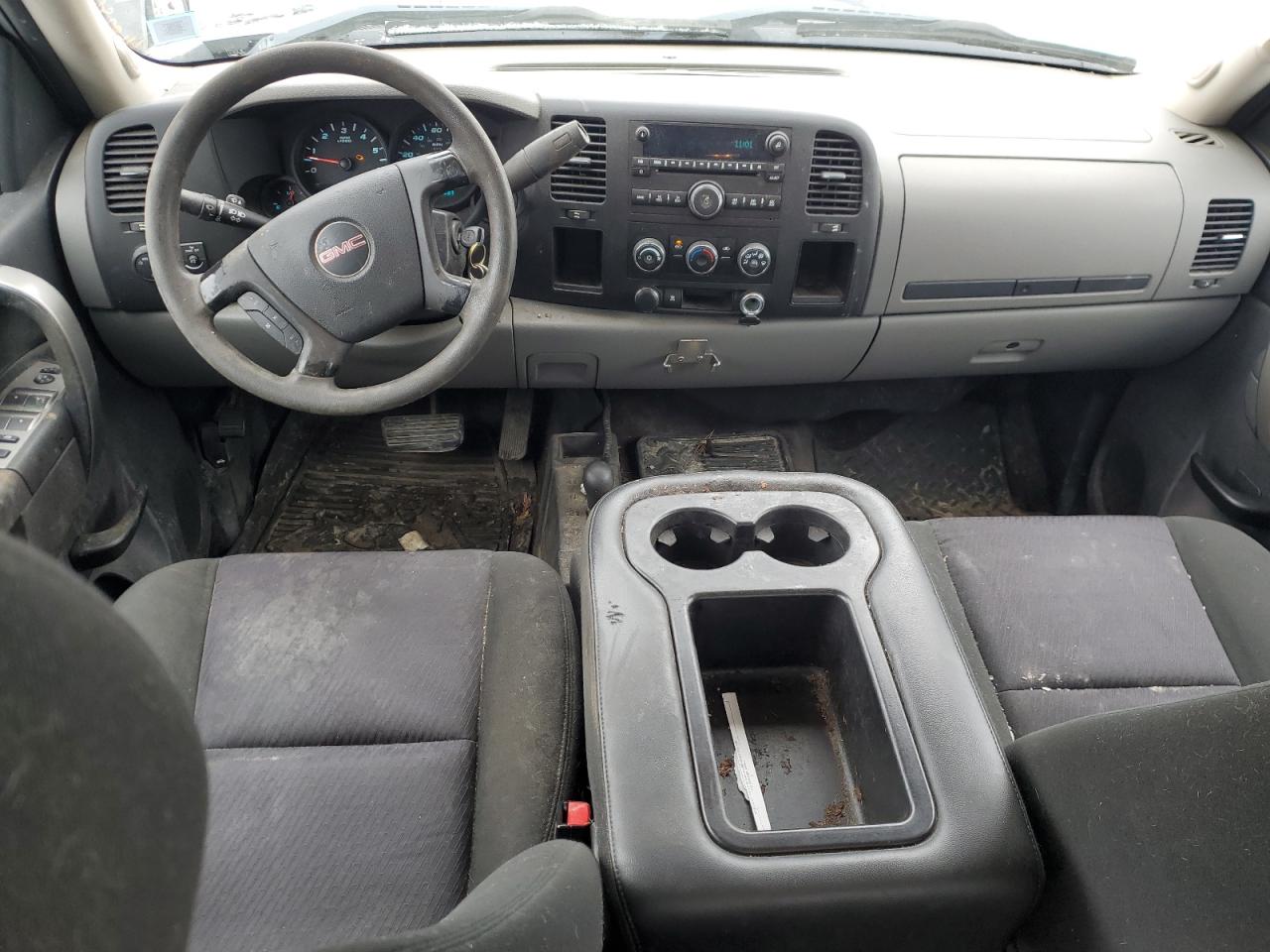 2011 GMC Sierra VIN 3GTP2UEA6BG317328 Copart auction photo, minor dent/scratches damage thumbnail 8