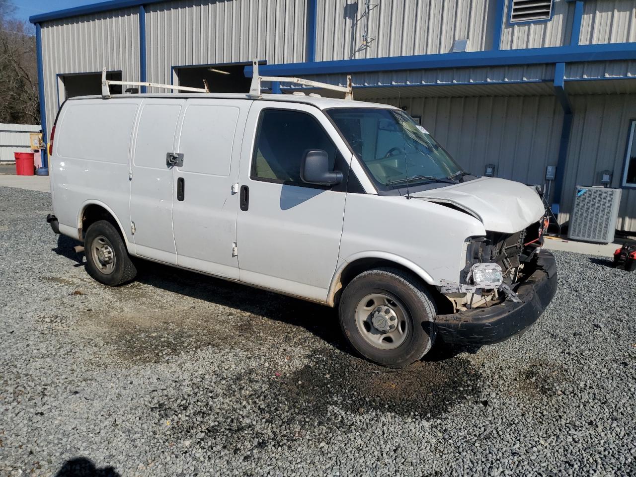 2014 Chevrolet Express VIN 1GCWGFCA0E1140371 Copart auction photo, all over damage thumbnail 4