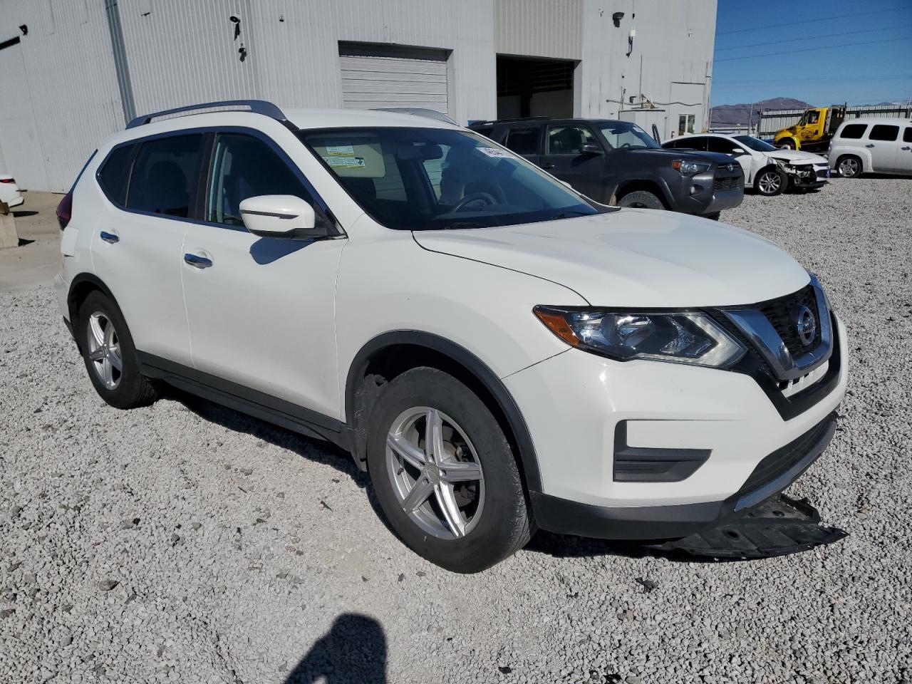 2017 Nissan Rogue VIN KNMAT2MVXHP520836 Copart auction photo, rear end damage thumbnail 4