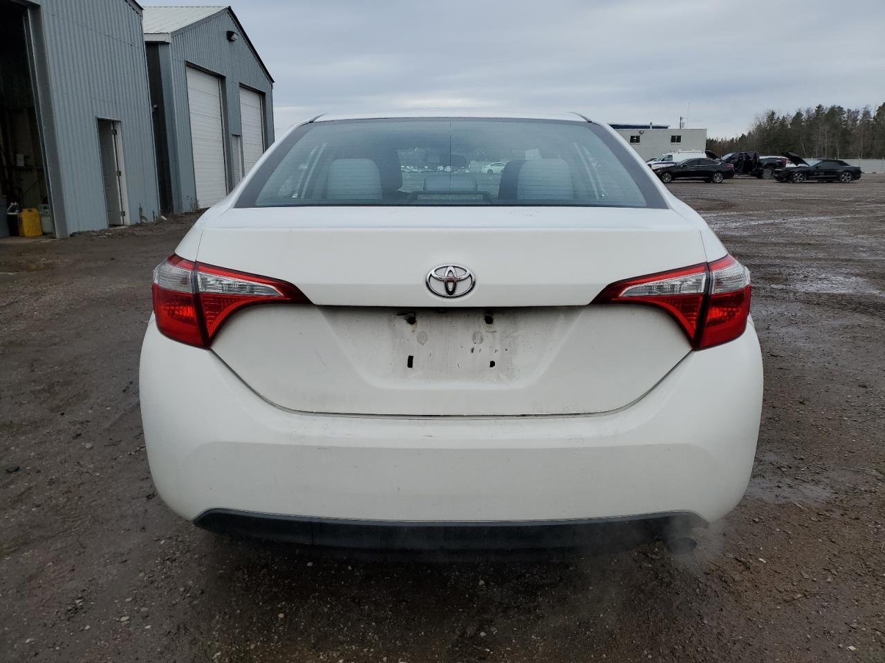 2015 Toyota Corolla VIN 2T1BURHE7FC313790 Copart auction photo, front end / side damage thumbnail 6