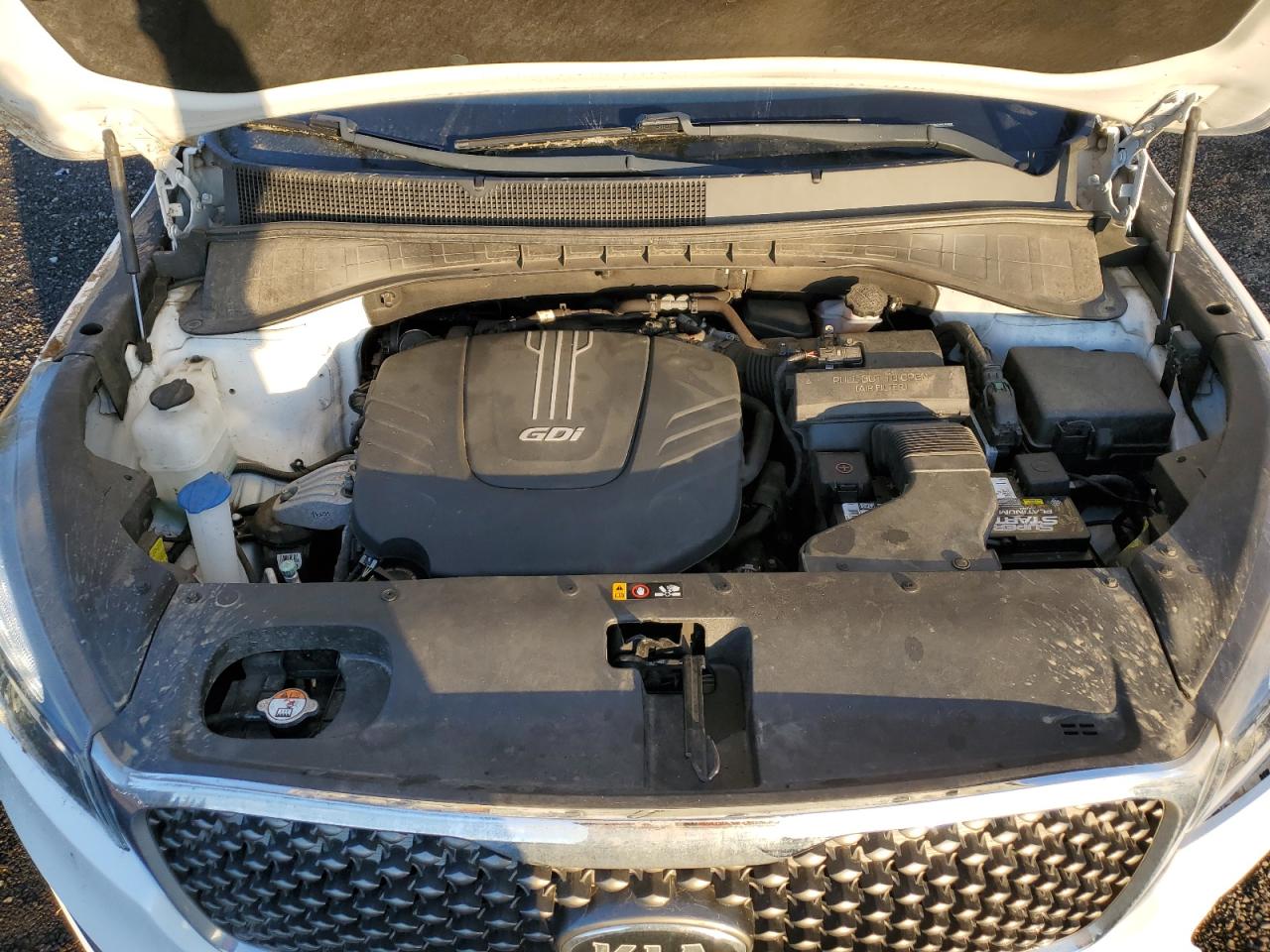 2017 KIA Sorento VIN 5XYPKDA55HG262354 Copart auction photo, front end damage thumbnail 12