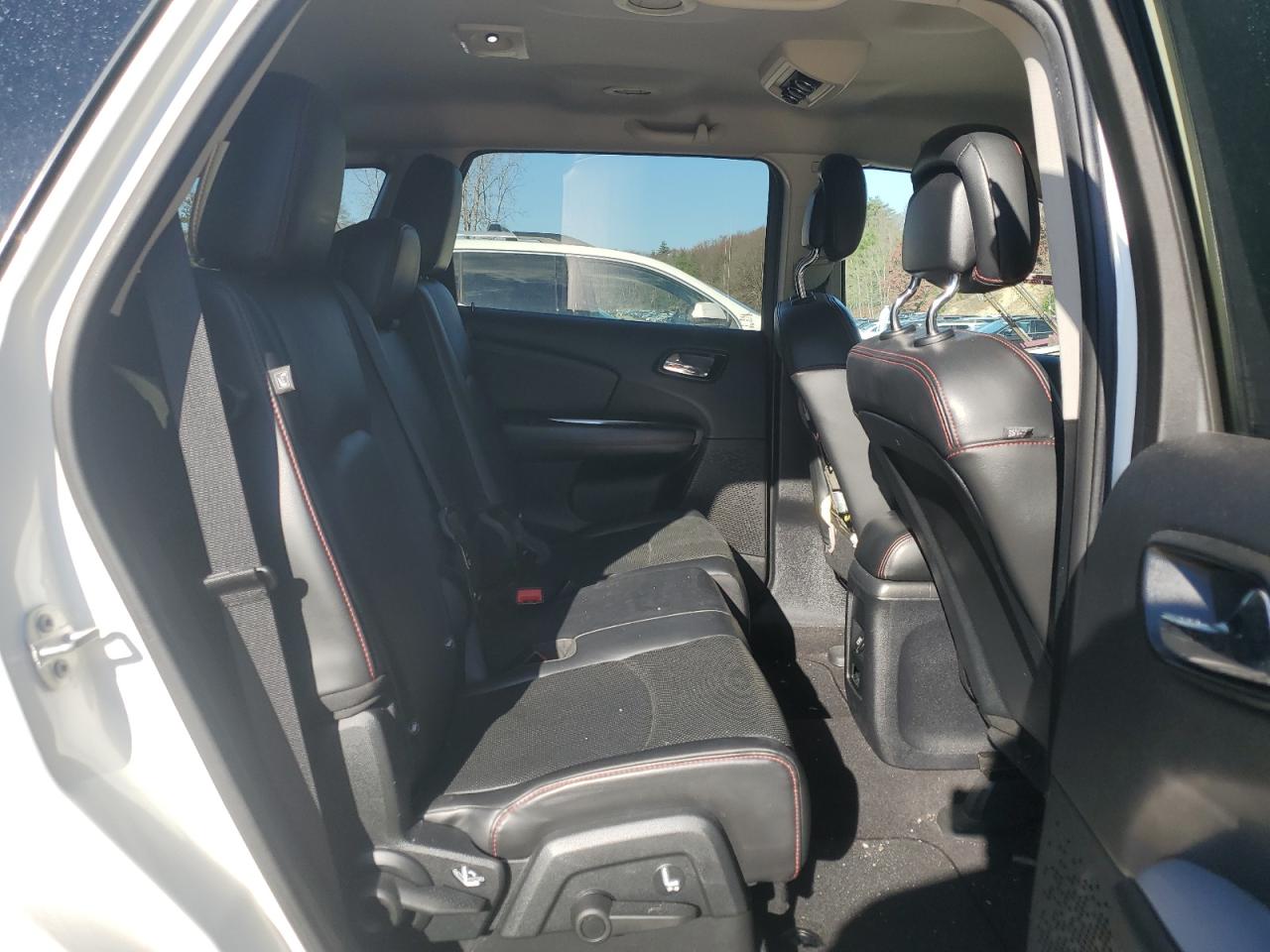2017 Dodge Journey VIN 3C4PDDEG2HT505391 Copart auction photo, rear end / minor dent/scratches damage thumbnail 11