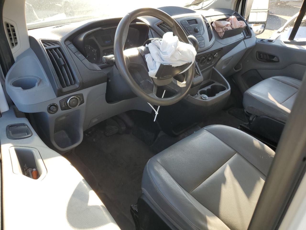 2017 Ford Transit VIN 1FTYE1ZM4HKB30542 Copart auction photo, front end / minor dent/scratches damage thumbnail 8