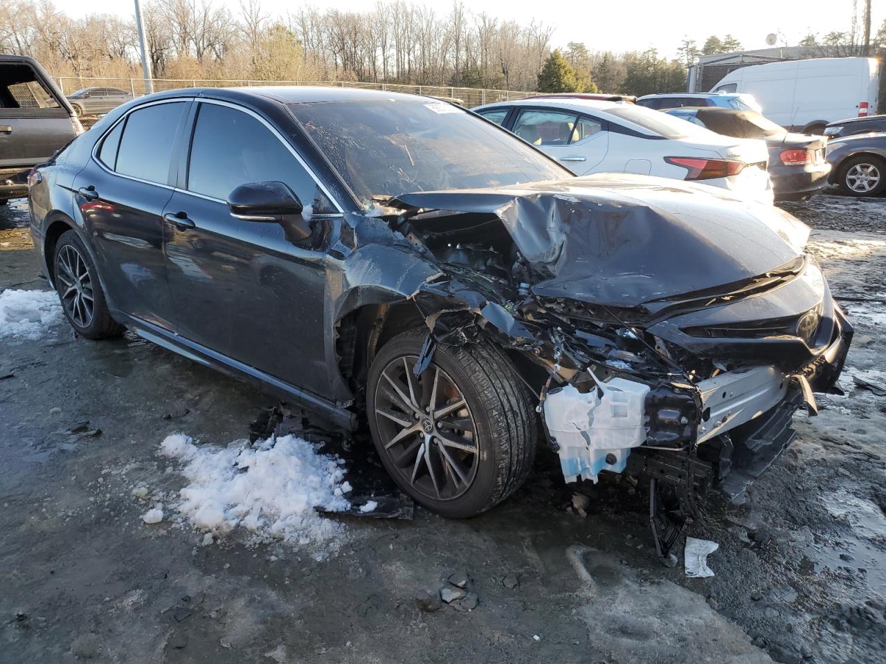 2022 Toyota Camry VIN 4T1G11AK5NU687909 Copart auction photo, front end / mechanical damage thumbnail 4
