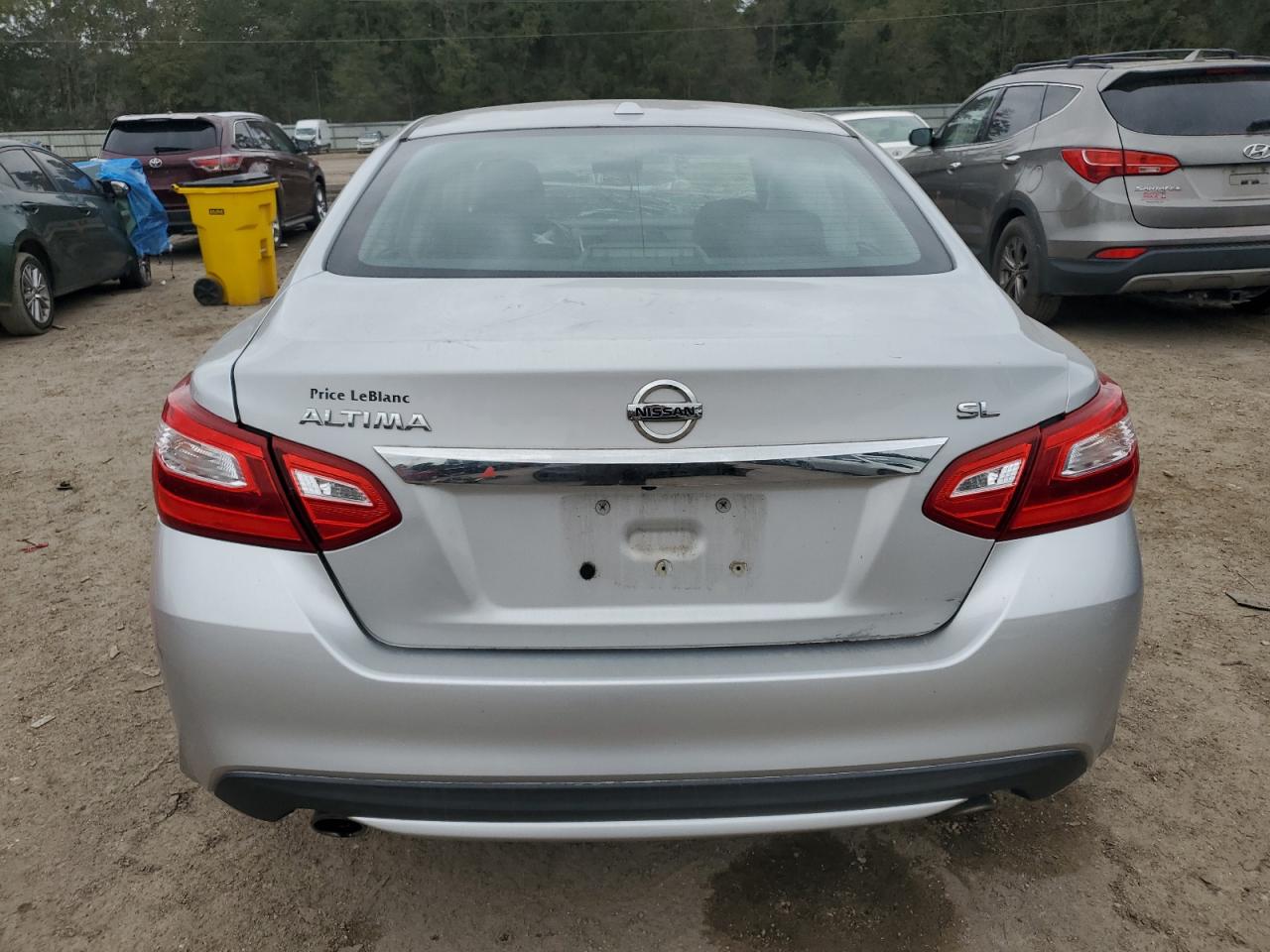 2017 Nissan Altima VIN 1N4AL3AP8HC494357 Copart auction photo, front end damage thumbnail 6