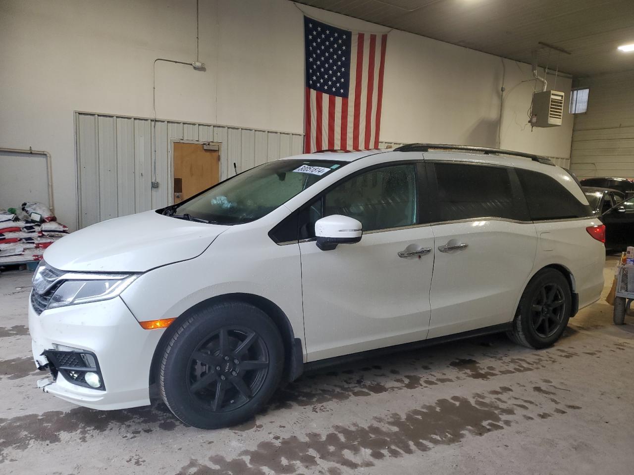 2019 Honda Odyssey VIN 5FNRL6H72KB069831