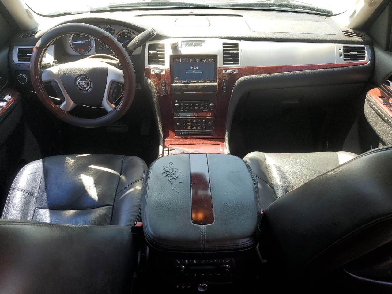 2011 Cadillac Escalade VIN 1GYS3AEF0BR198445 Copart auction photo, front end / side damage thumbnail 8