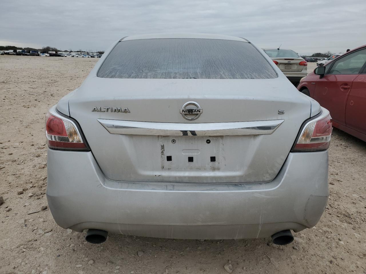 2015 Nissan Altima VIN 1N4AL3AP0FN329954 Copart auction photo, front end damage thumbnail 6