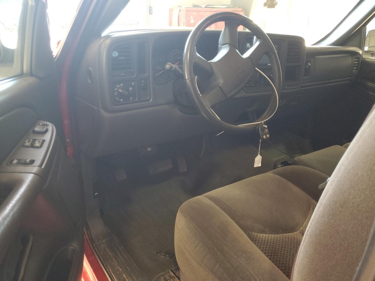 2006 Chevrolet Silverado VIN 3GCEC14V16G261330 Copart auction photo, all over / undercarriage damage thumbnail 8