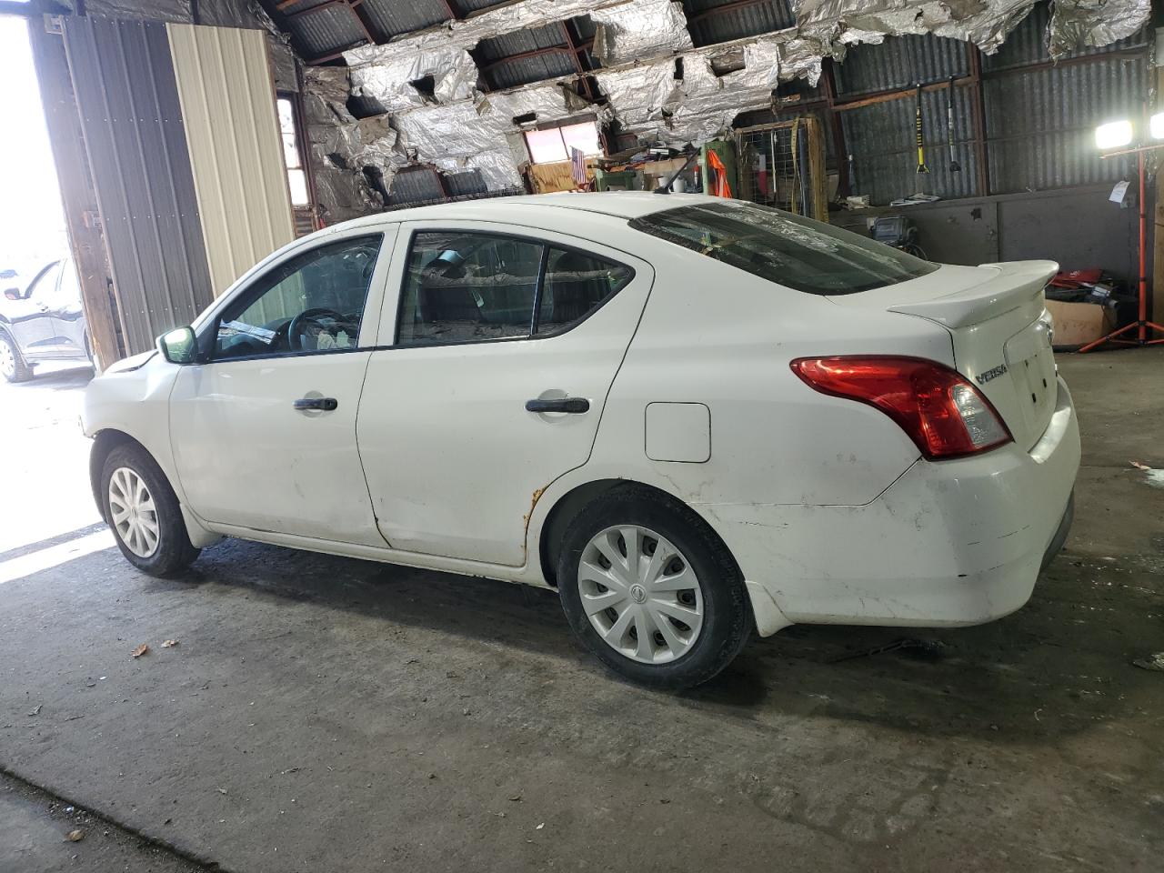 2016 Nissan Versa VIN 3N1CN7AP8GL877998 Copart auction photo, front end damage thumbnail 2
