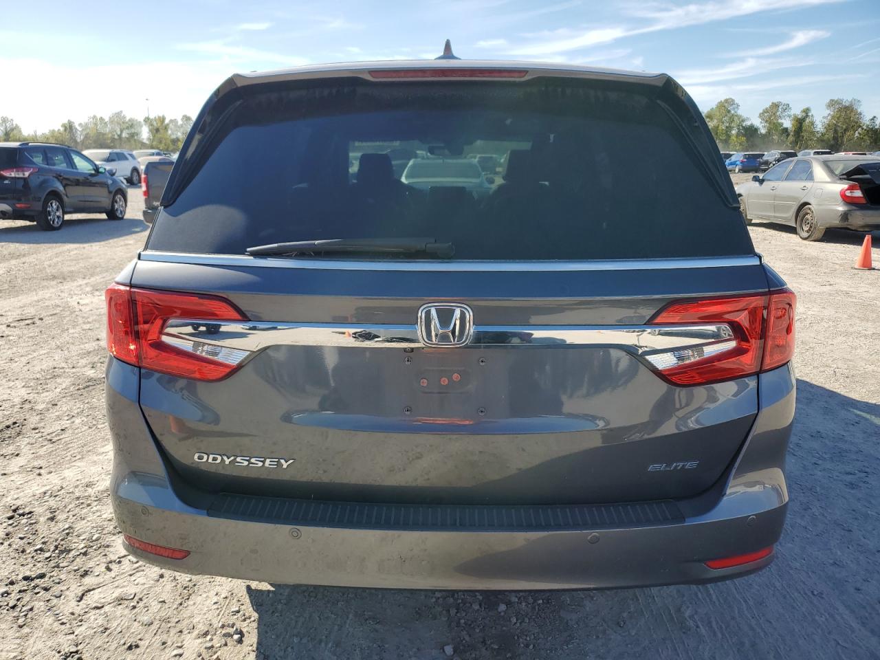 2018 Honda Odyssey VIN 5FNRL6H95JB016069 Copart auction photo, front end / side damage thumbnail 6