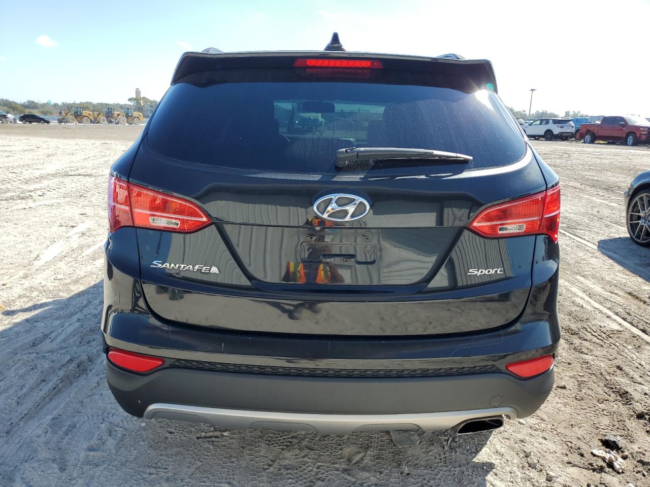 2015 Hyundai Santa Fe VIN 5XYZU3LB8FG293675 Copart auction photo, rear end / side damage thumbnail 6