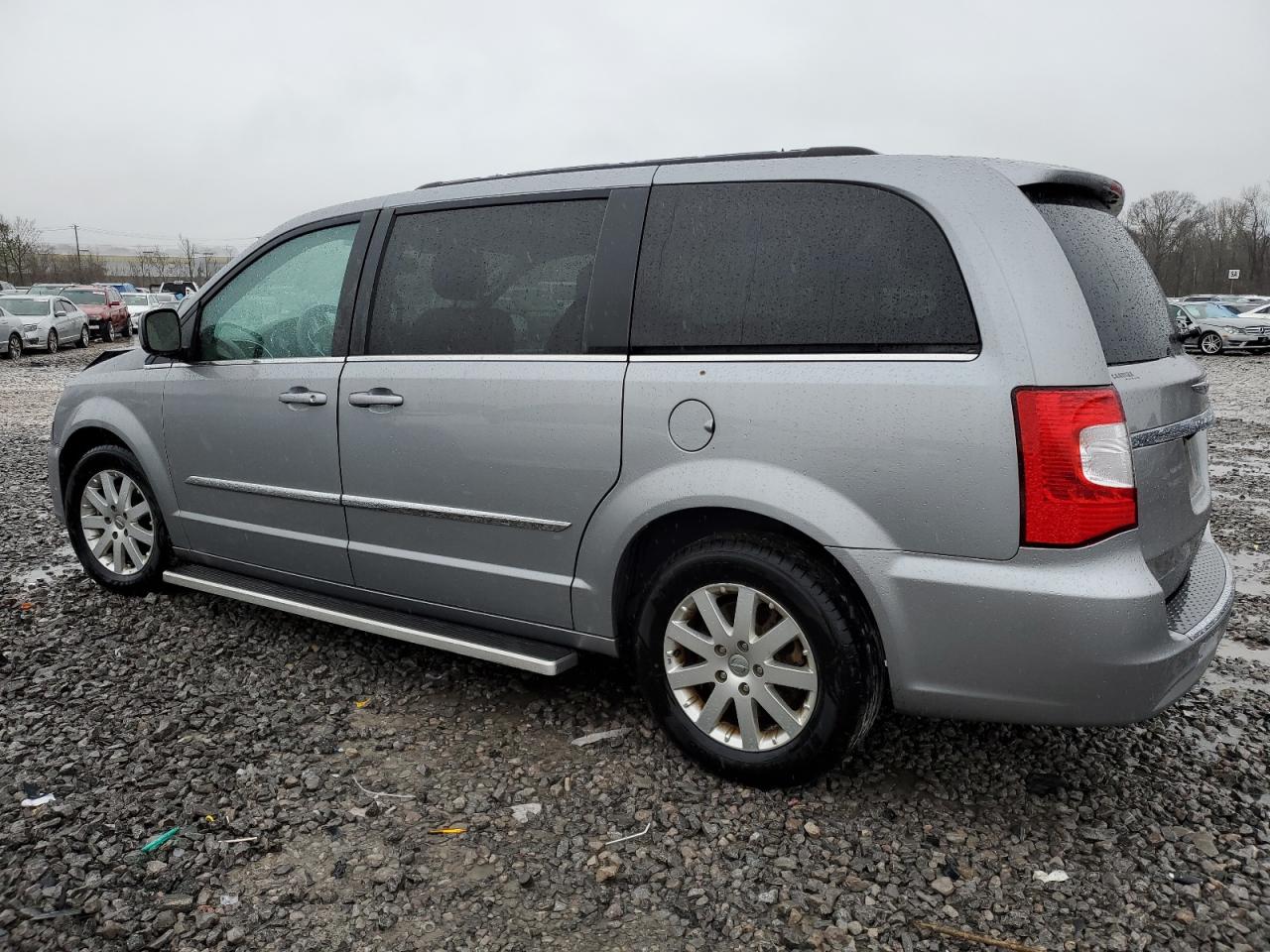 2014 Chrysler Town & Country VIN 2C4RC1BGXER184343 Copart auction photo, front end damage thumbnail 2