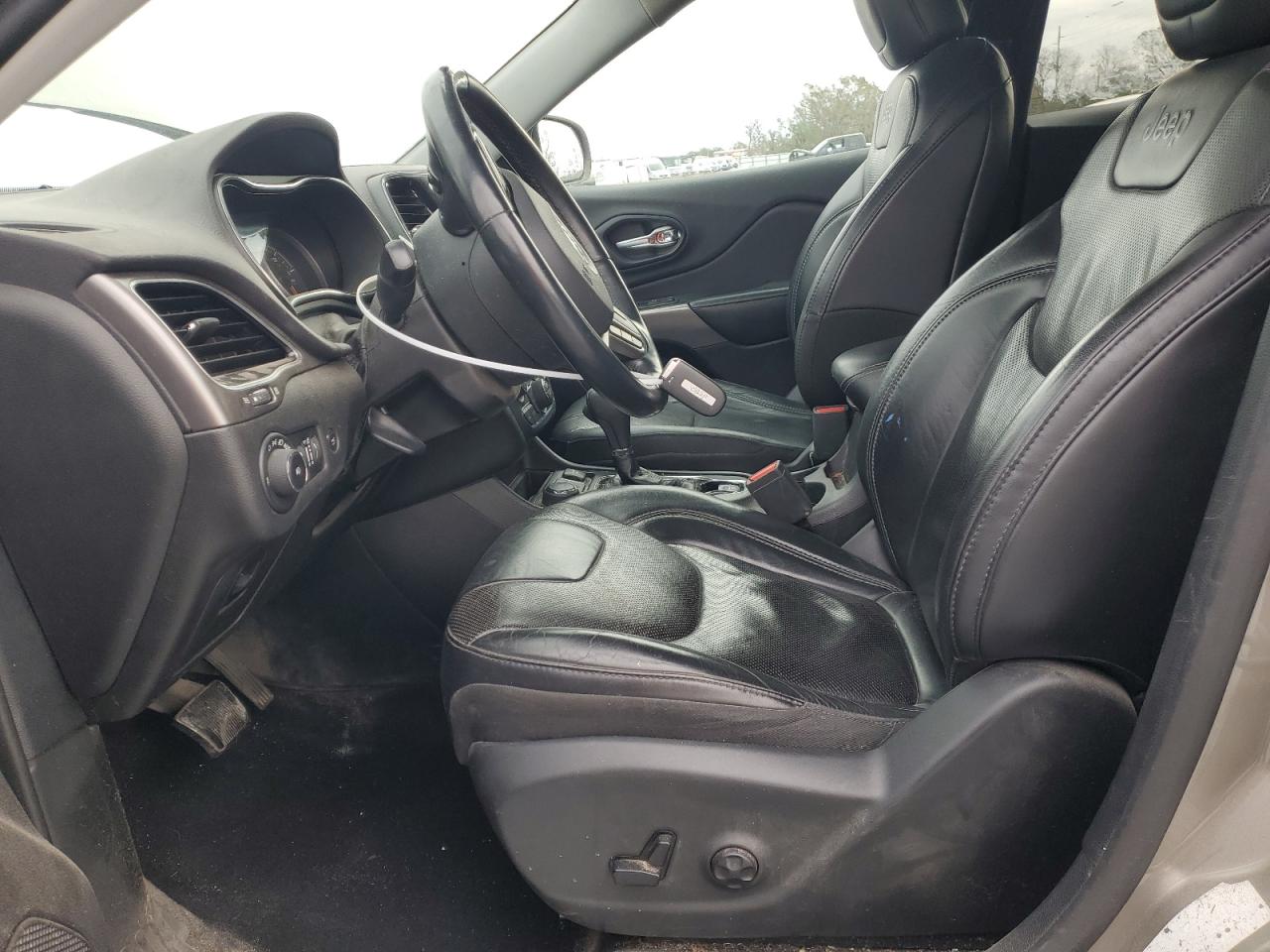 2019 Jeep Grand Cherokee VIN 1C4PJMDX7KD322835 Copart auction photo, front end damage thumbnail 7