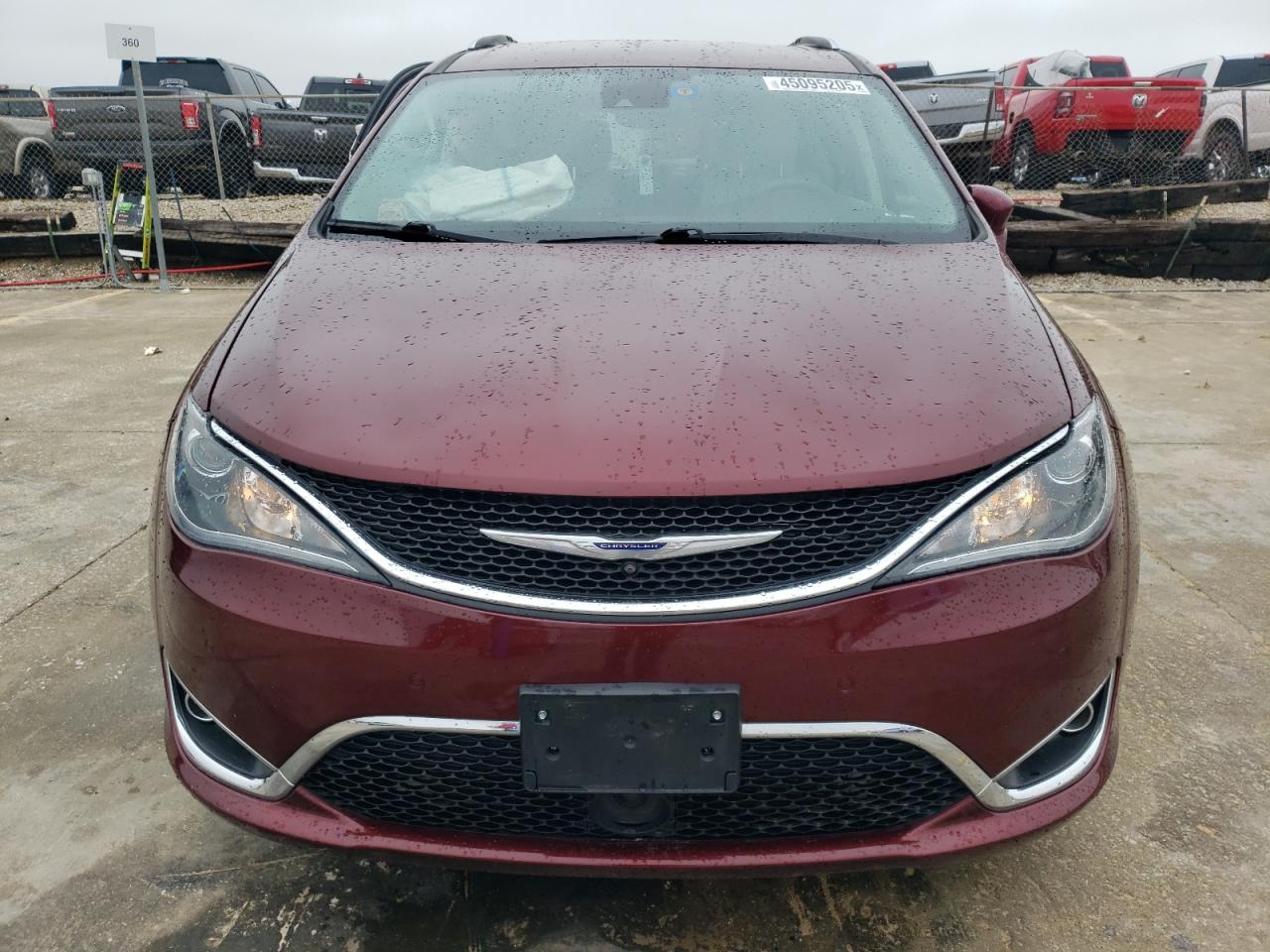2017 Chrysler Pacifica VIN 2C4RC1EGXHR533341 Copart auction photo, side damage thumbnail 5