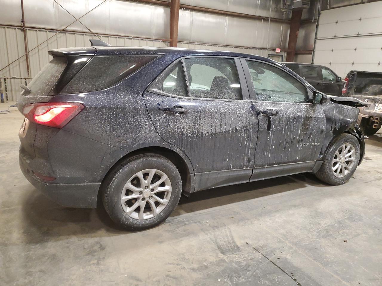 2020 Chevrolet Equinox VIN 3GNAXHEV1LS715926 Copart auction photo, front end damage thumbnail 3