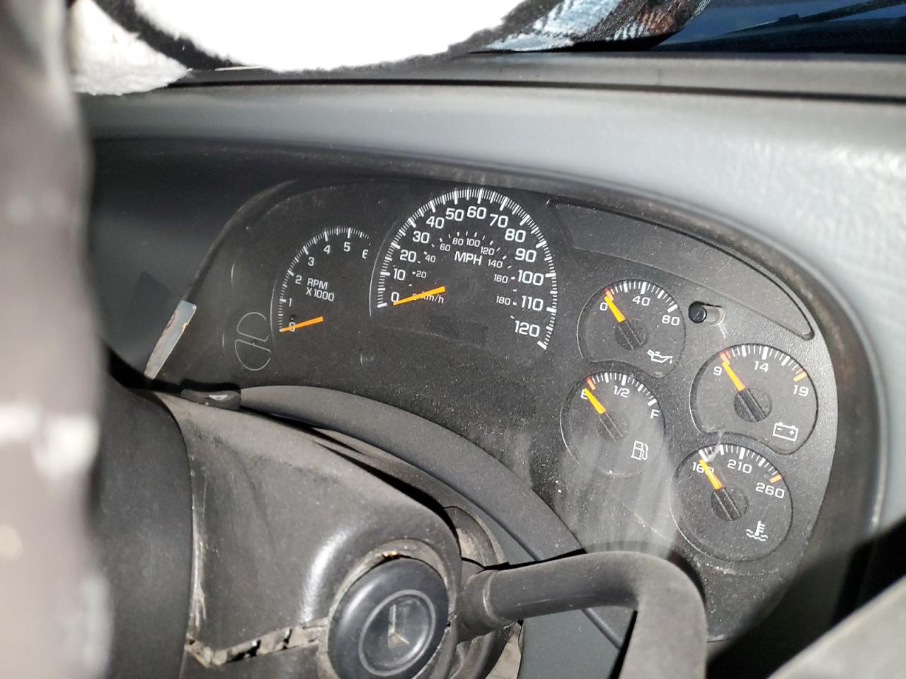 2005 GMC Sierra VIN 1GTEC14T55Z346653 Copart auction photo, all over damage thumbnail 9