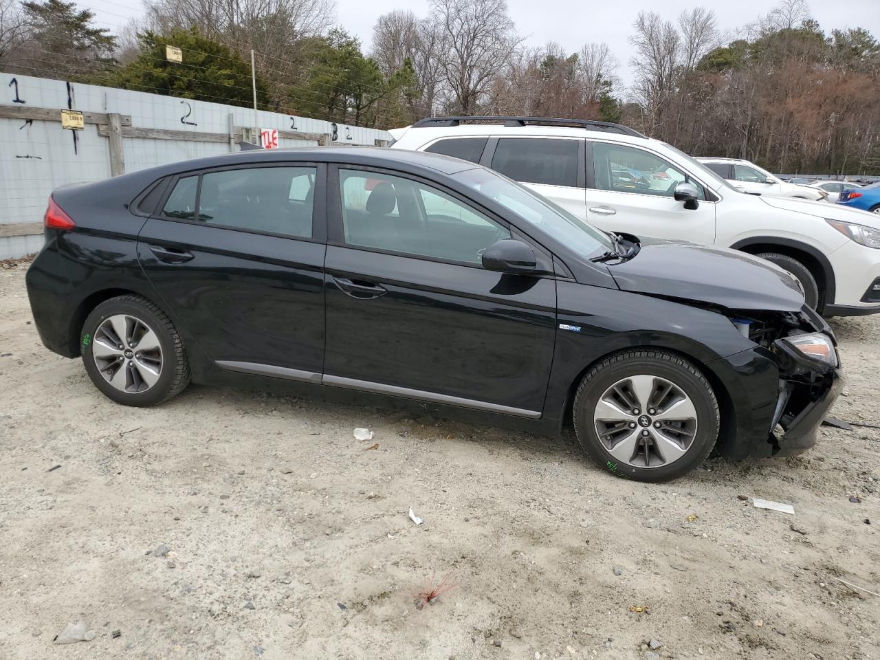 2019 Hyundai IONIQ VIN KMHC65LD5KU159546 Copart auction photo, frame damage / front end damage thumbnail 4