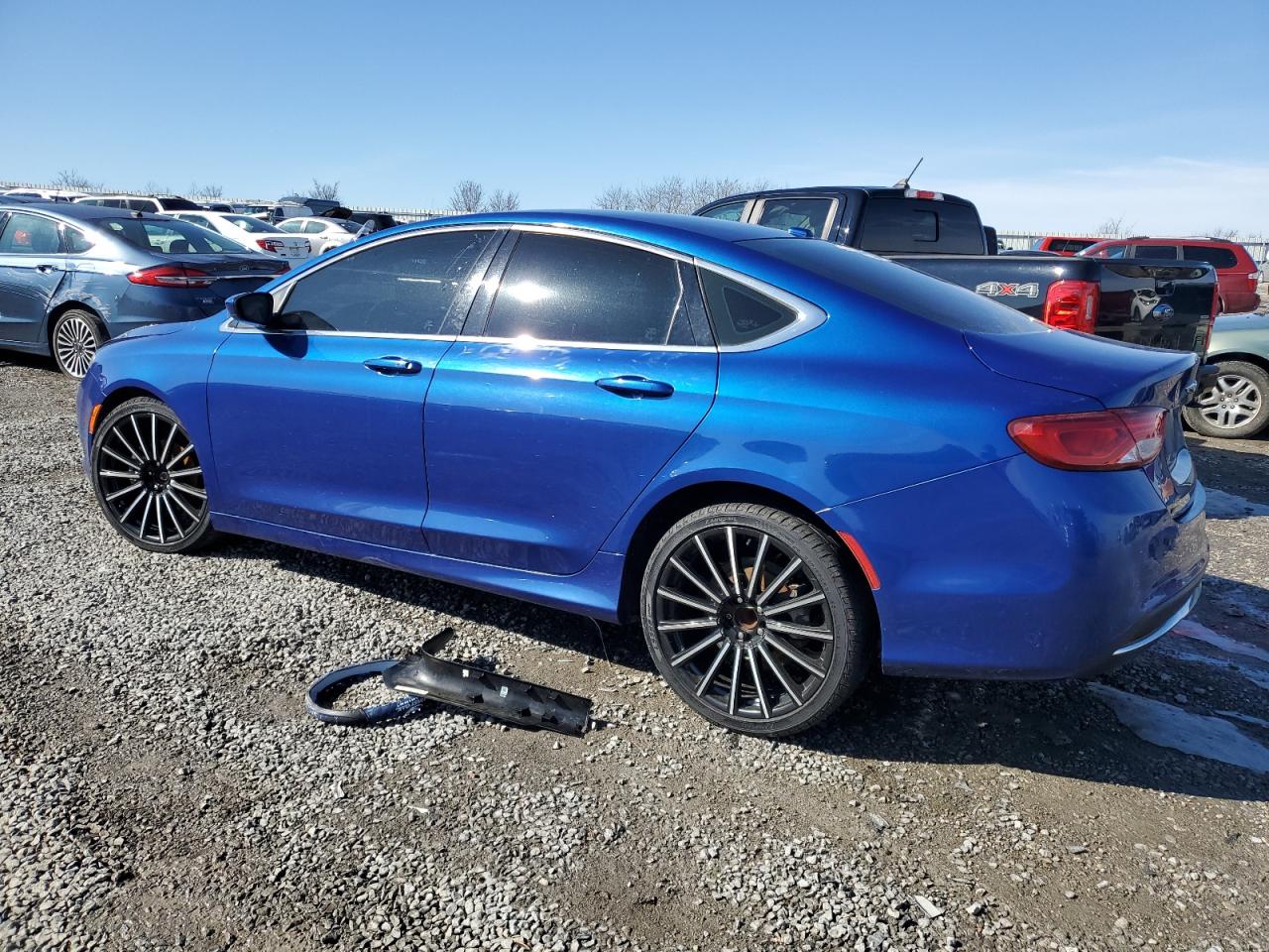 2015 Chrysler 200 VIN 1C3CCCAB6FN680234 Copart auction photo, front end / minor dent/scratches damage thumbnail 2