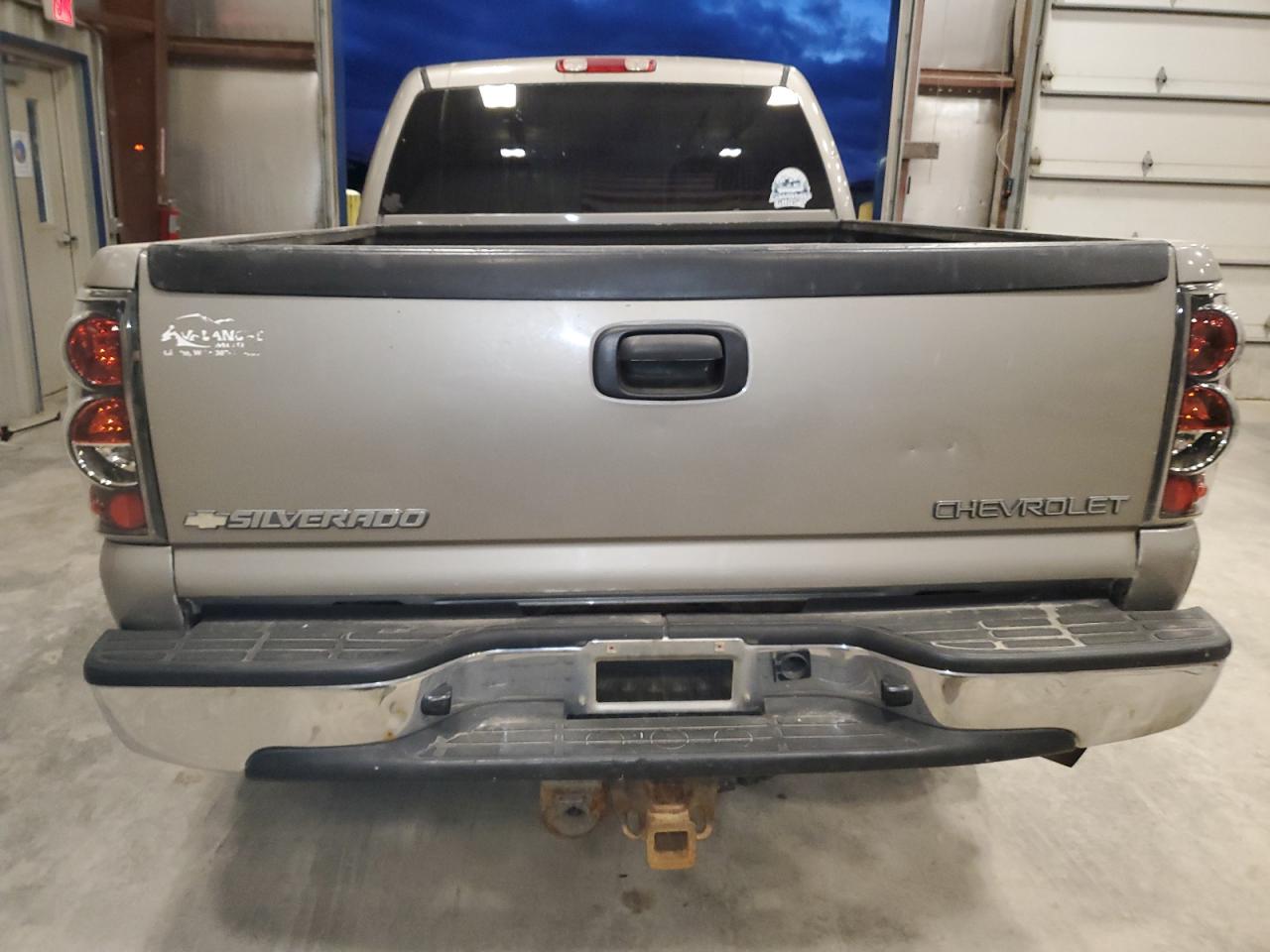 2002 Chevrolet Silverado VIN 1GCHK23U42F164049 Copart auction photo, front end / stripped damage thumbnail 6