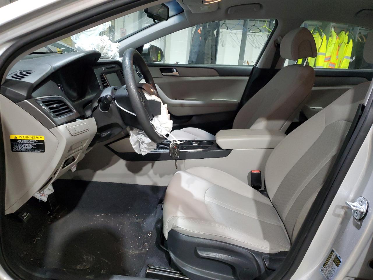 2016 Hyundai Sonata VIN 5NPE24AF9GH257407 Copart auction photo, front end / minor dent/scratches damage thumbnail 7
