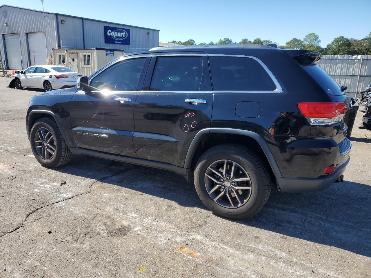 2017 Jeep Grand Cherokee VIN 1C4RJEBG4HC779120 Copart auction photo, rear end damage thumbnail 2