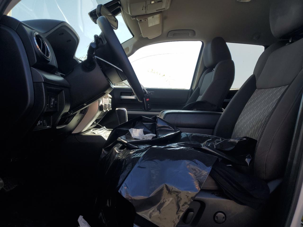 2020 Toyota Tundra VIN 5TFUY5F17LX906407 Copart auction photo, minor dent/scratches damage thumbnail 7