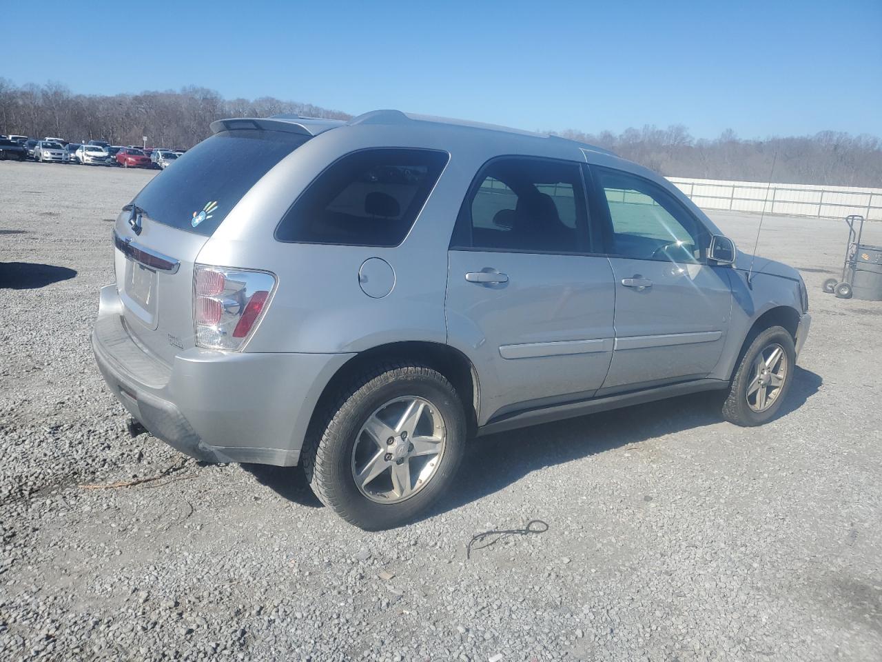 2006 Chevrolet Equinox VIN 2CNDL63F166154174 Copart auction photo, front end / minor dent/scratches damage thumbnail 3